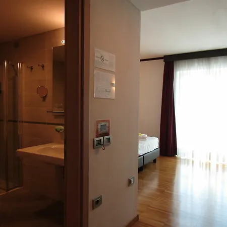 Al Marinaio Garni Hotel Trento